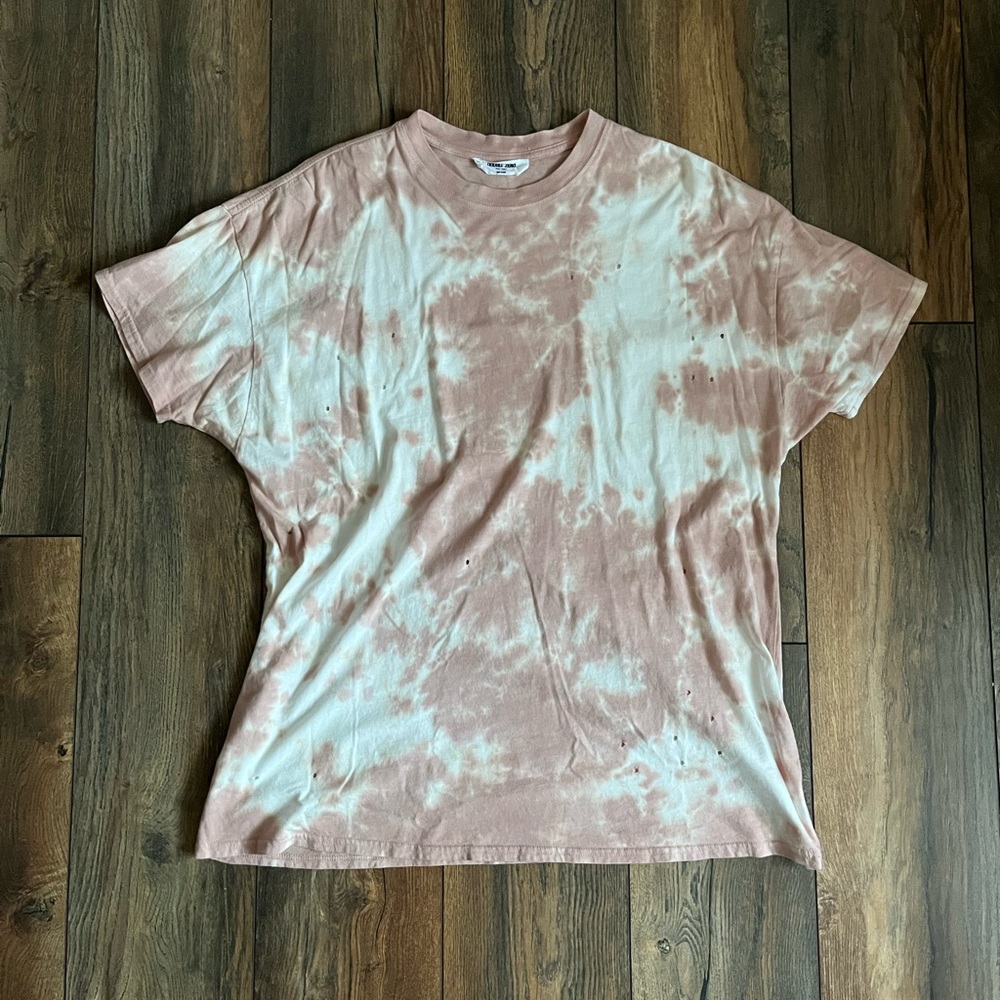 Pink and white “tie dye” loose tee